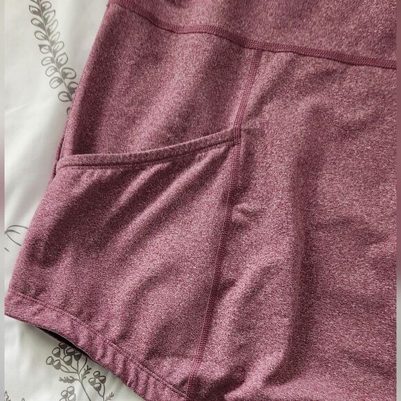 Duluth Trading Co Grow Better Tank - Picture 7 of 7